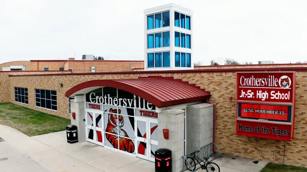 Royalty Roofing replaced Crothersville Jr-Sr High School's roof.